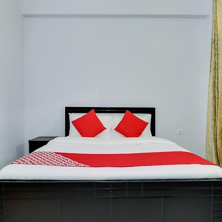 Hotel O Vgs Chinhat Экстерьер фото